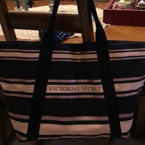 Victoria secret tote - Picture 3 of 3